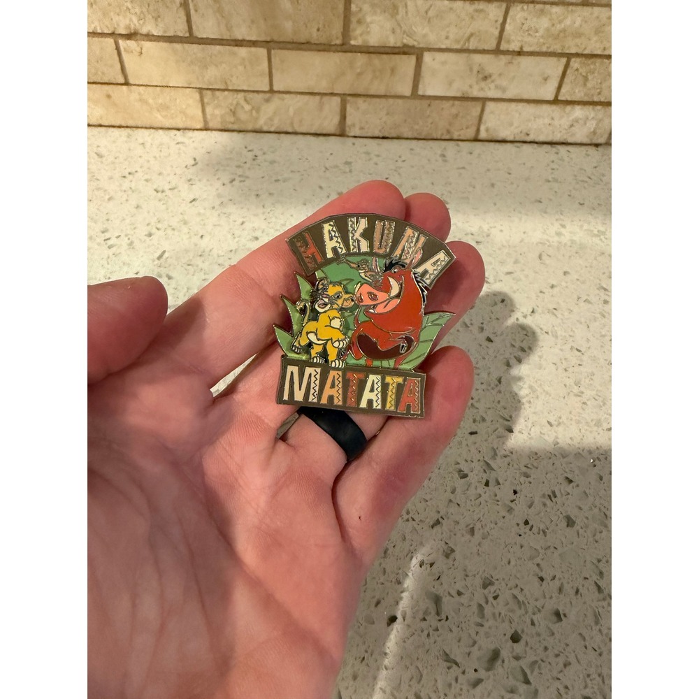 Disney Lion King Hakuna Matata Simba Timon Pumbaa Enamel Trading Pin